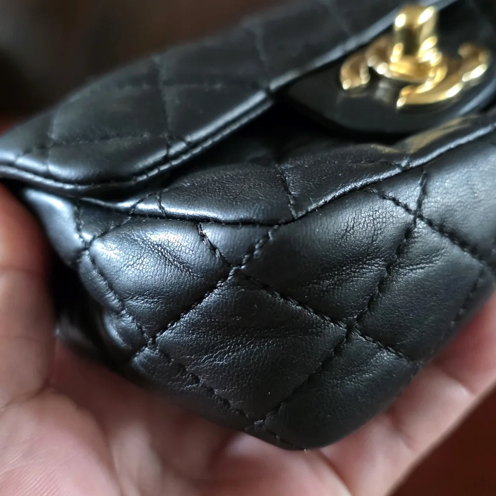 Chanel Black Quilted Leather Bag - Picture 7 of 11